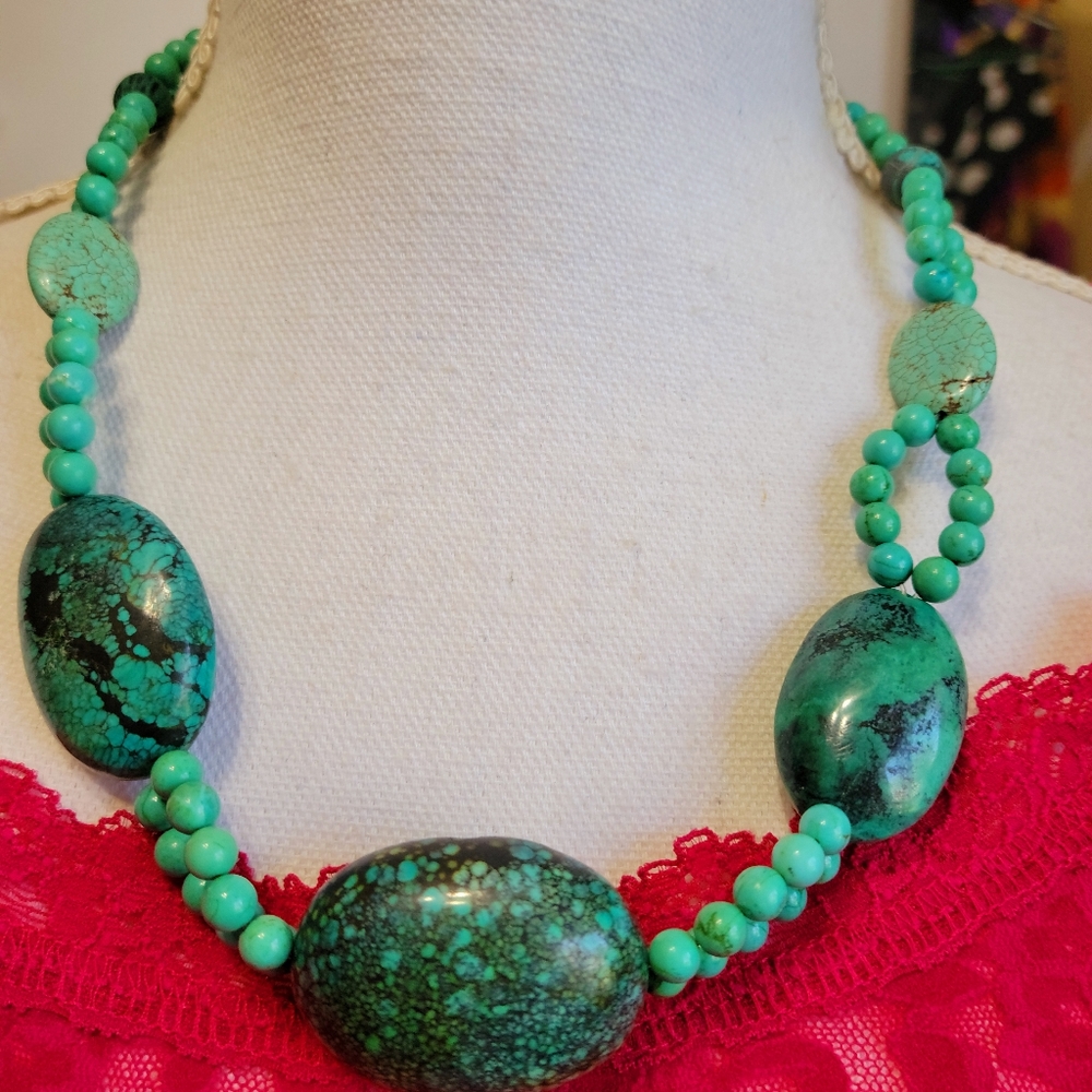 GORGEOUS VINTAGE BIG STATEMENT GENUINE TURQUOISE NECKLACE 20" LONG